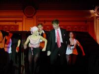 2004 Greek Sing 