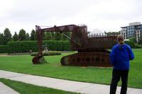 15843